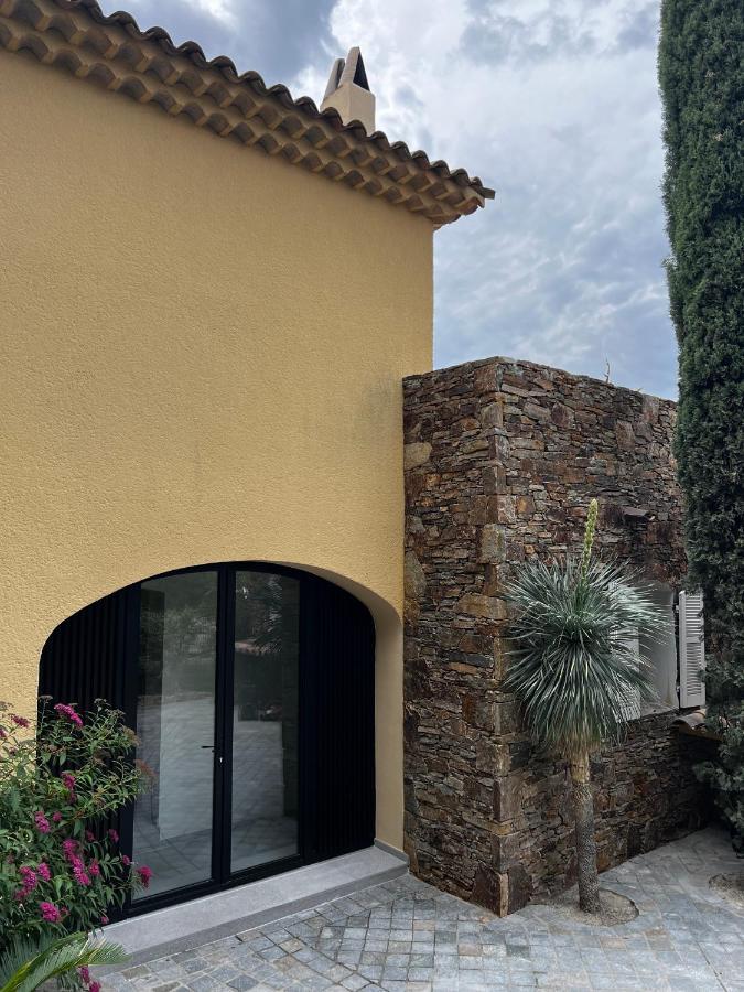 Villa Familiale Avec Vue Imprenable Saint-Raphaël Екстериор снимка
